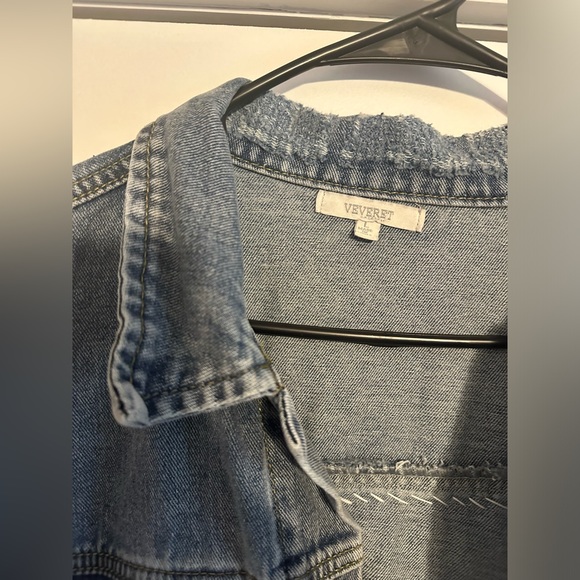 Vervet Medium Wash Silver Rhinestone Fringe Denim Jacket - Picture 5 of 5